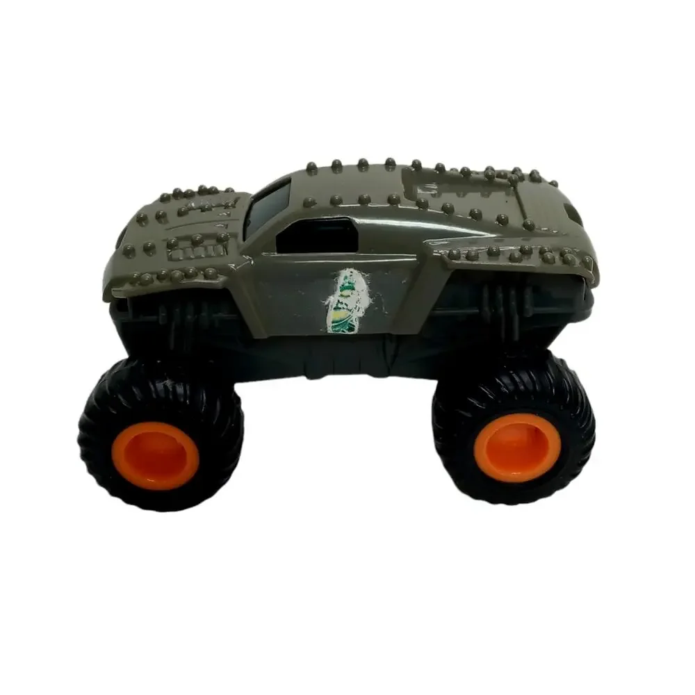Monster Jam Max D Truck 2015 McDonalds Happy Meal Diecast Style Toy 4
